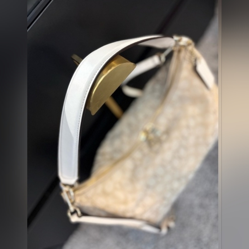 Great condition! Unique Coach Beige Signature Canvas Bag with White Strap. - Picture 11 of 13